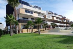 appartement à vendre à torrevieja entre plage et golf