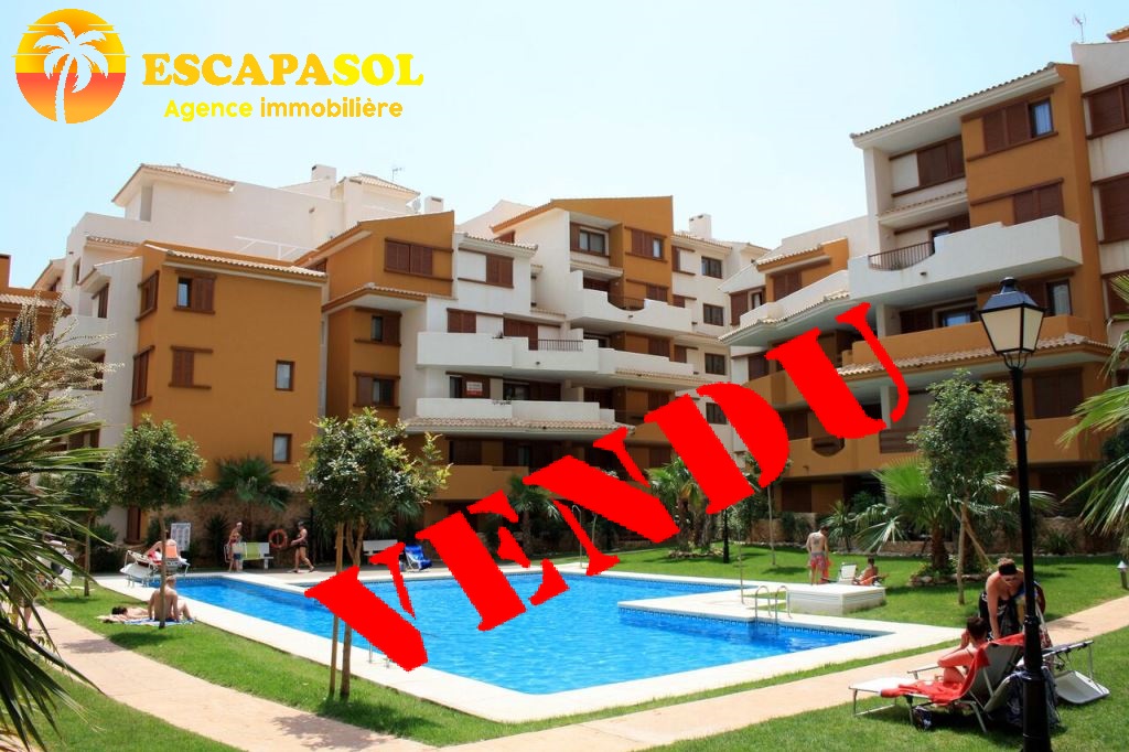 Appartement, 3 chambres, 50m de la mer, Punta Prima à Torrevieja