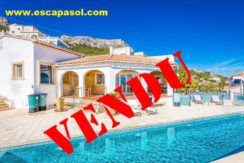 villa-à-vendre-vue-sur-la-mer-à-calpe