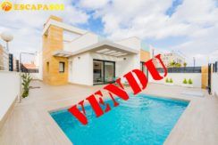 a-vendre-maison-moderne-de-plain-pied-a-torrevieja
