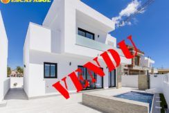 a-vendre-villa-moderne-avec-piscine-alicante