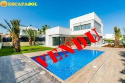 Spacieuse-villa-moderne-a-Orihuela-Costa-✅-a-vendre-en-Espagne