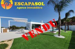 villa-contemporaine-golf-alicante-a-las-colinas