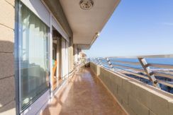 2-appartement-première-ligne-plage-alicante