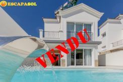 vente-villa-mediterraneenne-a-torrevieja
