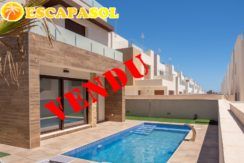 a-vendre-Villa-piscine-300m-de-la-plage-Torre-de-la-Horadada