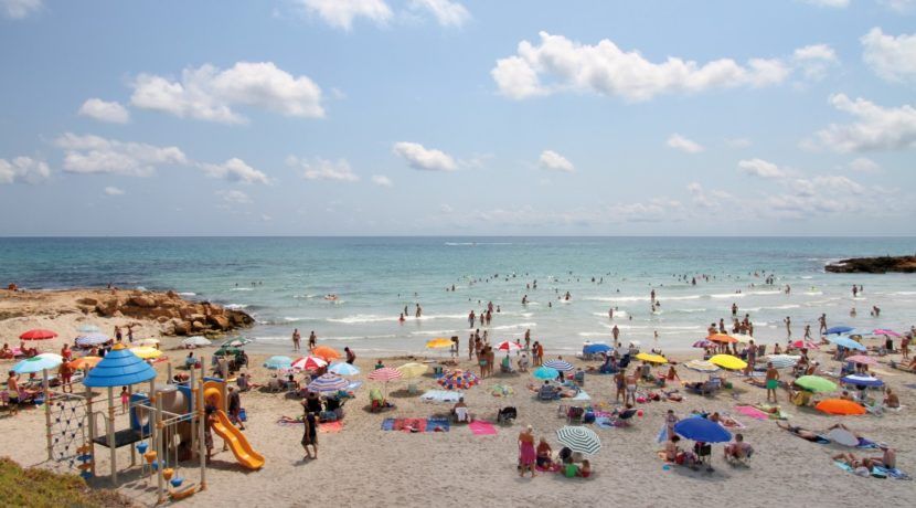 C3_La_Recoleta_ Alicante_beach.JPG