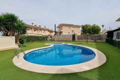 Maison mitoyenne à vendre à valverde Elche