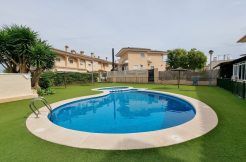Maison mitoyenne à vendre à valverde Elche