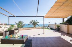 Duplex face à la mer à vendre à Arenales del Sol Alicante