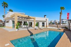 villa-neuve-terminee-full-options-ciudad-quesada