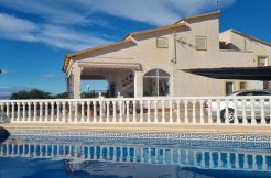 grande-villa-de-6-chambres-elche-alicante