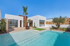 superbe-villa-moderne-neuve-la-serena-golf