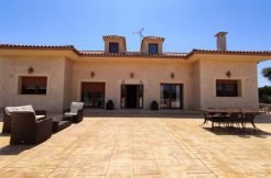 spectaculaire-villa-a-vendre-a-aspe-alicante